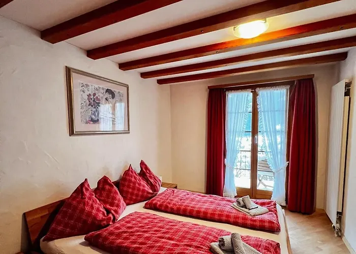 Aphrodite West Magnificent Eiger View 아파트 *