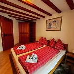 Aphrodite West Magnificent Eiger View Apartman *
