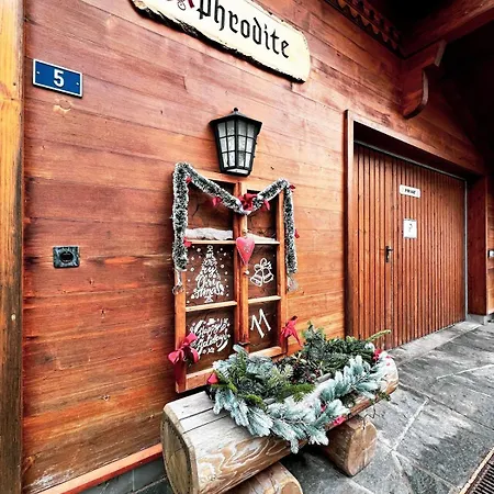 Aphrodite West Magnificent Eiger View Apartman *